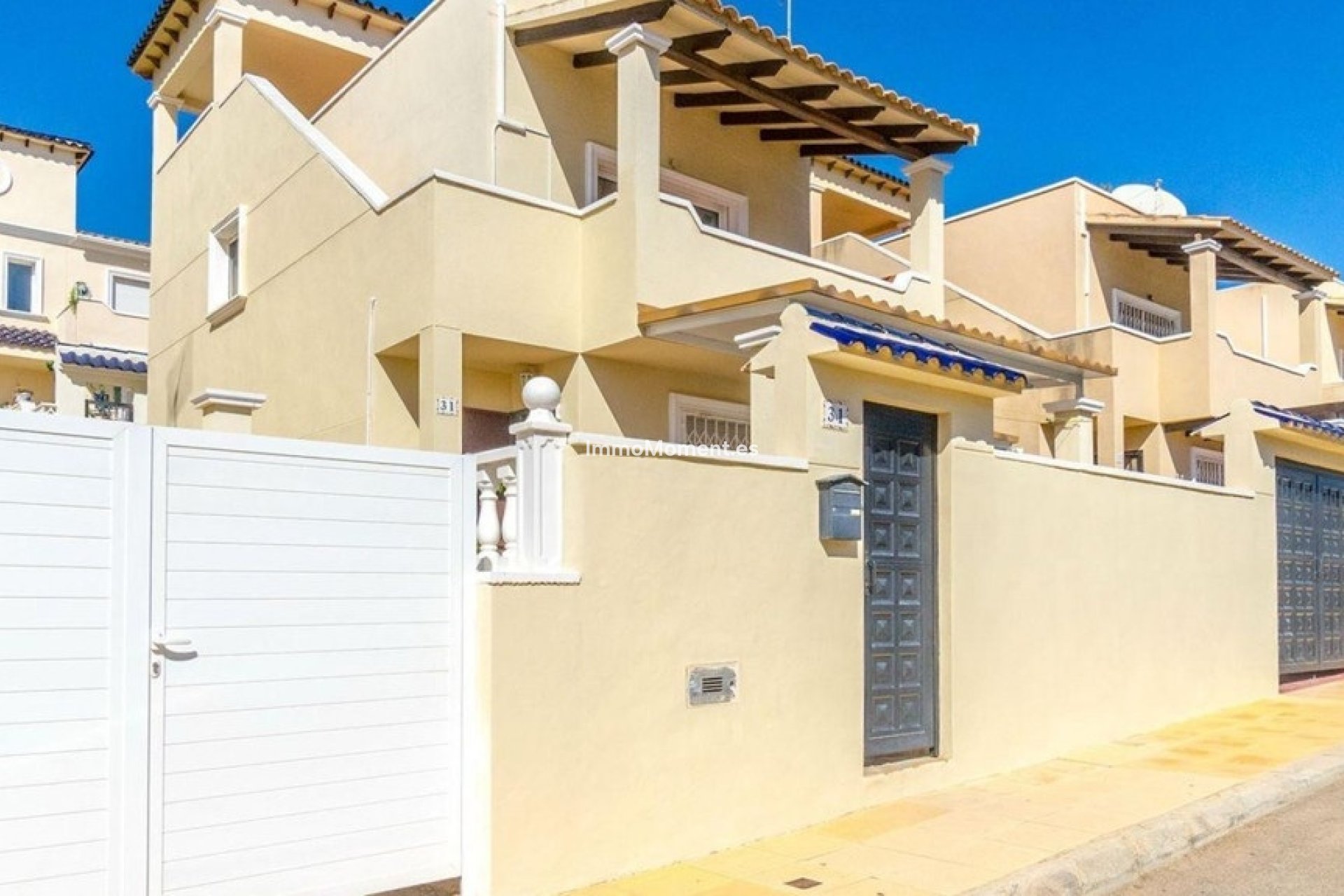 Reventa - Villa independiente - Orihuela - Villamartin