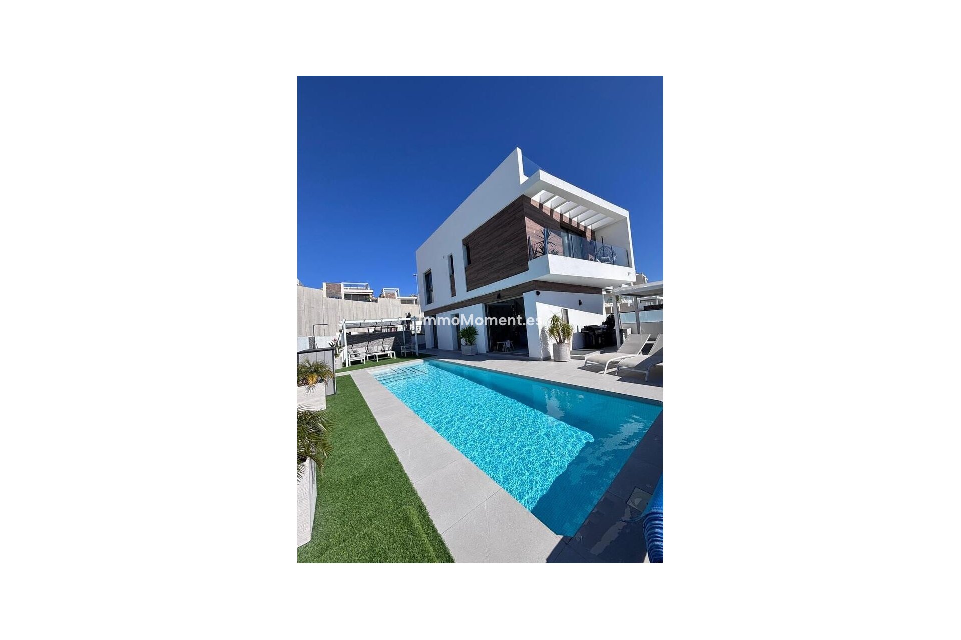 Reventa - Villa independiente - Orihuela - Villamartin
