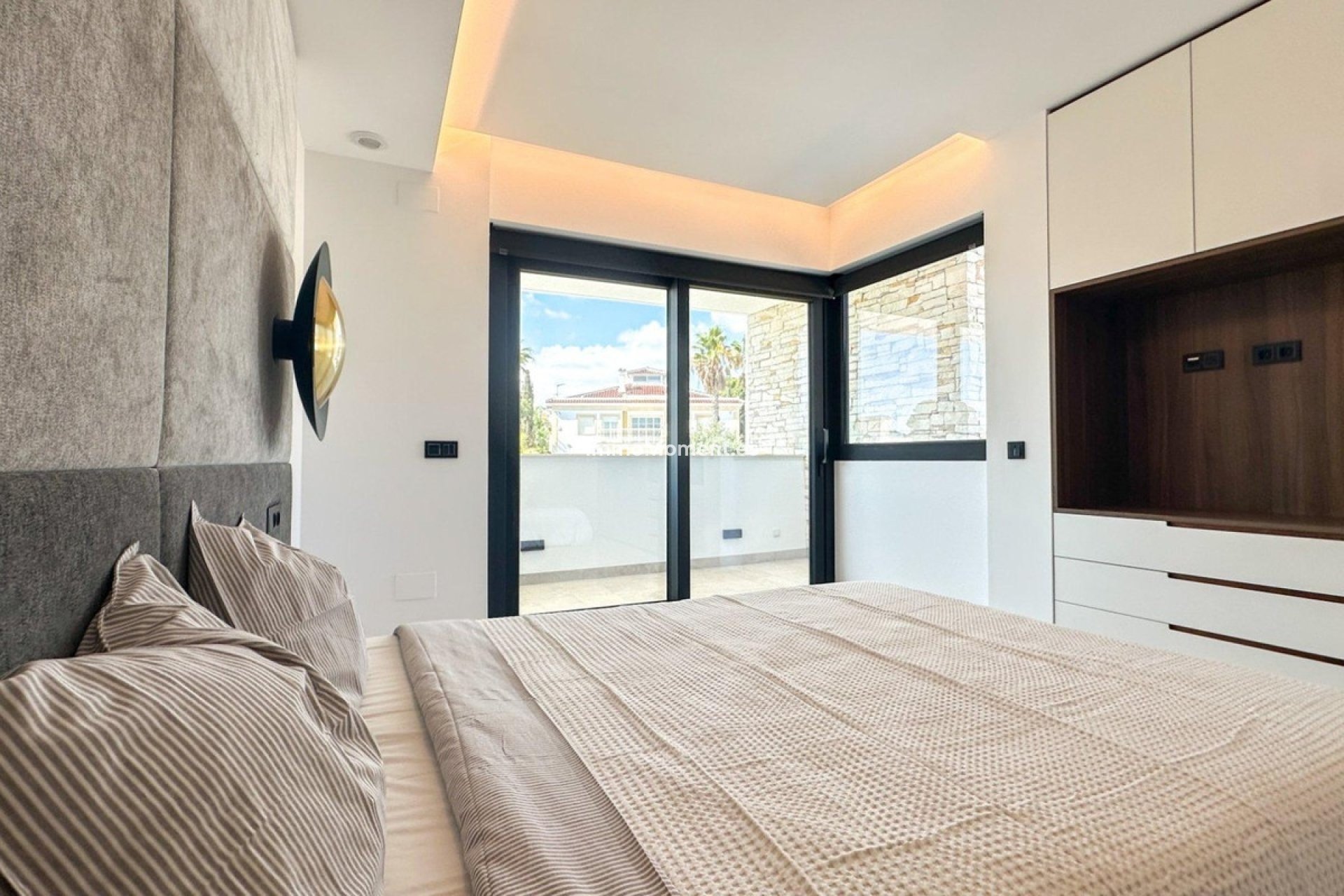 Reventa - Villa independiente - Orihuela - Villamartín