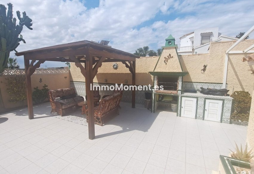Reventa - Villa independiente - Orihuela - Villamartín