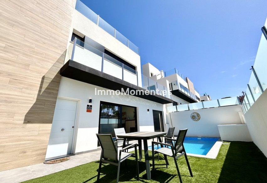 Reventa - Villa independiente - Orihuela - Villamartín