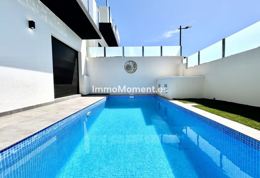 Reventa - Villa independiente - Orihuela - Villamartín