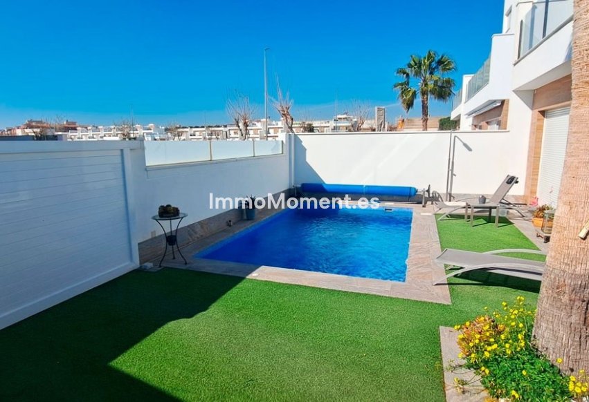 Reventa - Villa independiente - Pilar de la Horadada - Pilar de la Horadada Centro