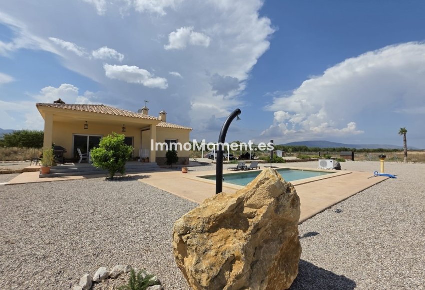 Reventa - Villa independiente - Pinoso - Pinoso Centro