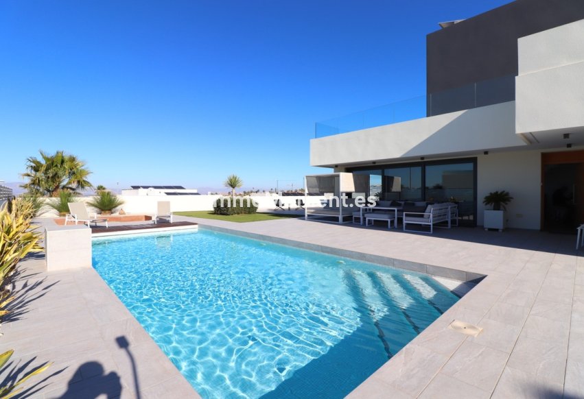 Reventa - Villa independiente - Rojales - Benimar