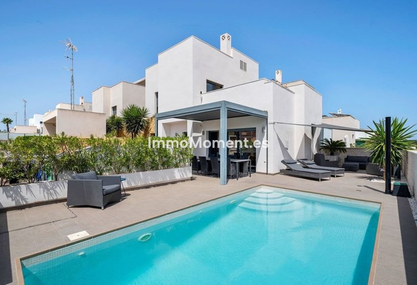 Reventa - Villa independiente - Rojales - Ciudad Quesada