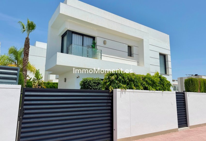 Reventa - Villa independiente - Rojales - Ciudad Quesada