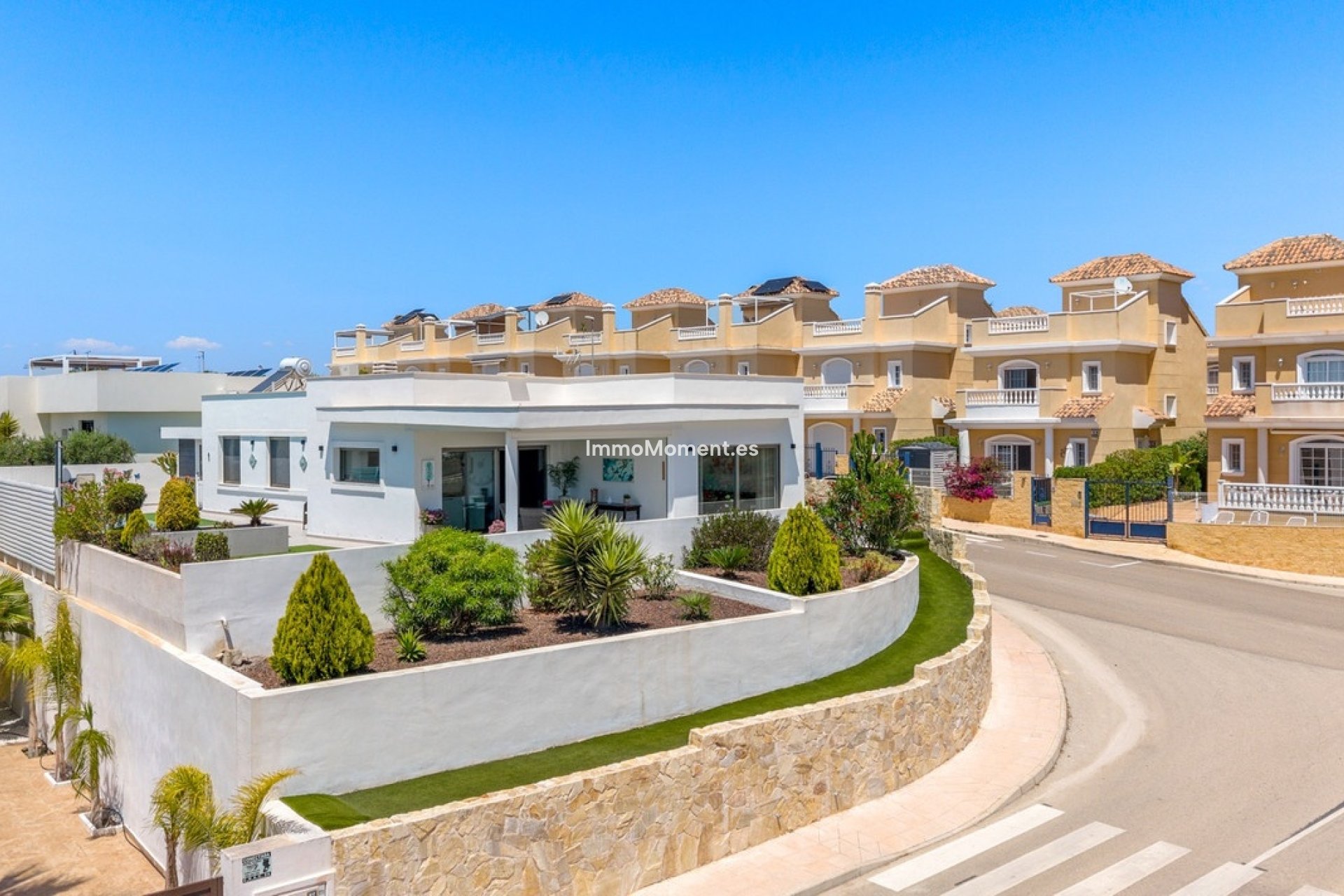 Reventa - Villa independiente - San Fulgencio - La Marina