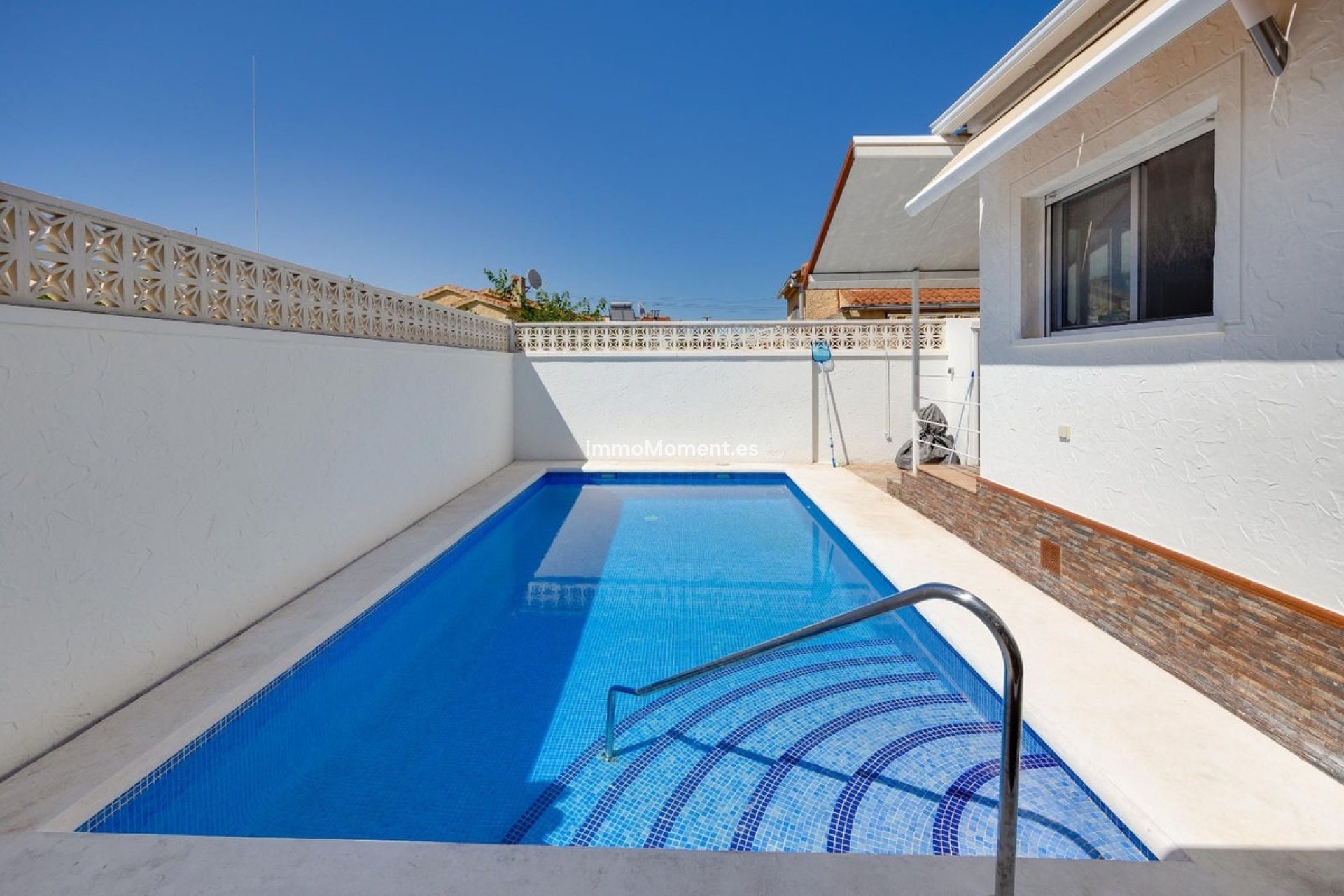 Reventa - Villa independiente - San Fulgencio - La Marina