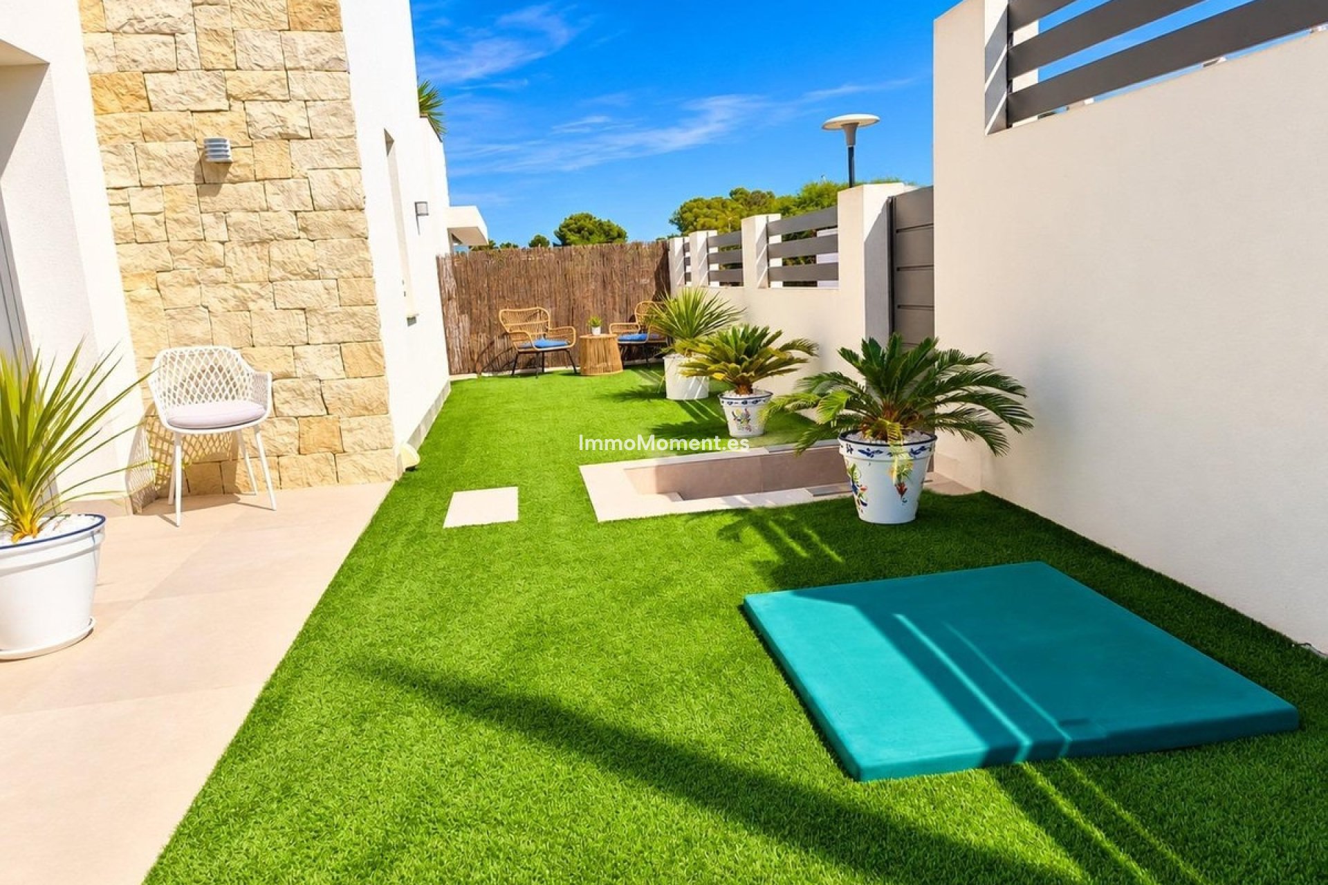 Reventa - Villa independiente - San Miguel de Salinas - San Miguel de Salinas Centro