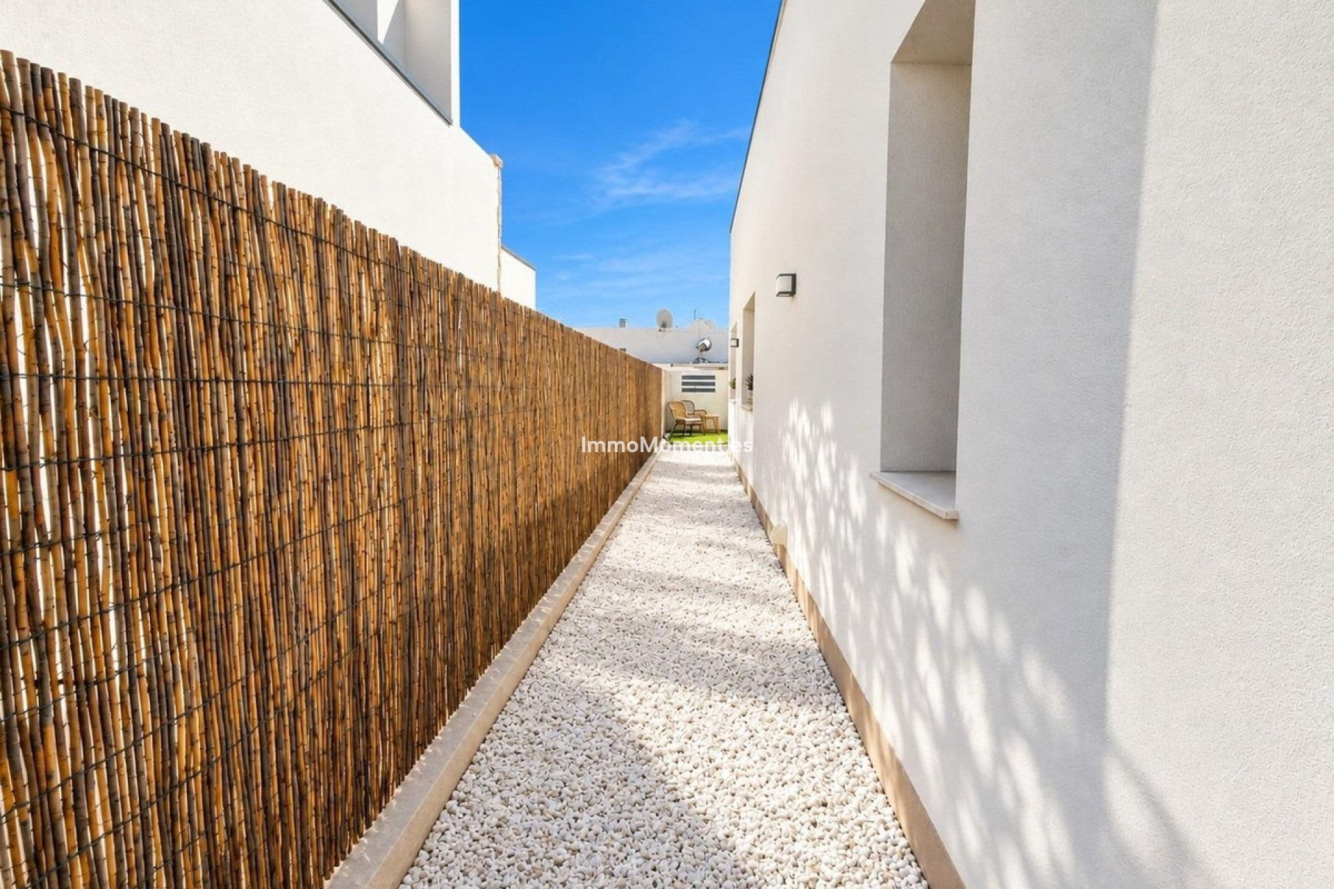 Reventa - Villa independiente - San Miguel de Salinas - San Miguel de Salinas Centro