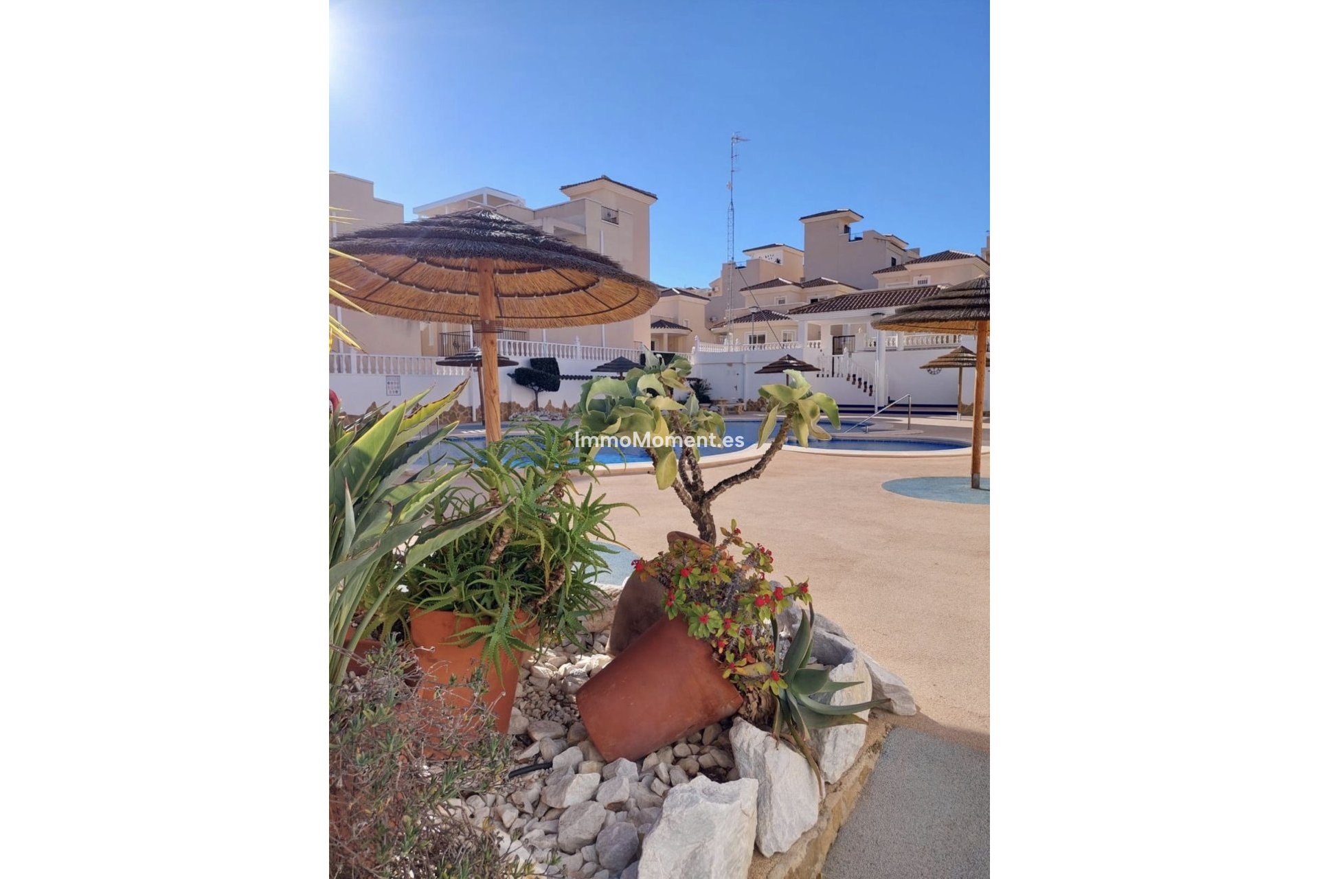 Reventa - Villa independiente - San Miguel de Salinas - San Miguel de Salinas Centro