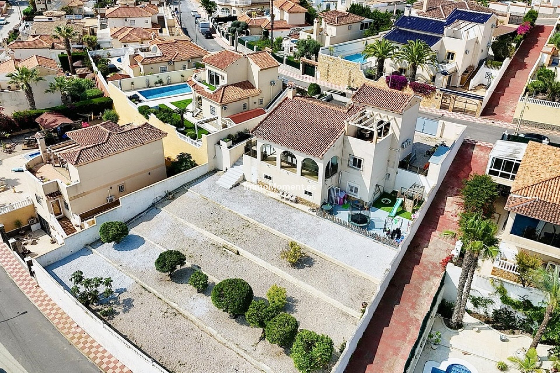 Reventa - Villa independiente - San Miguel de Salinas - San Miguel de Salinas Centro