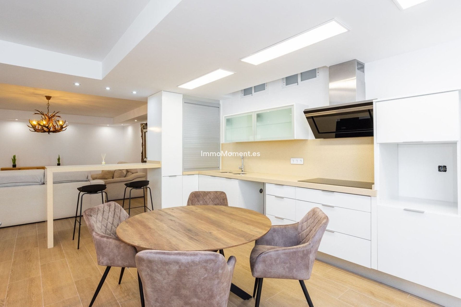 Reventa - Villa independiente - San Miguel de Salinas - San Miguel de Salinas Centro