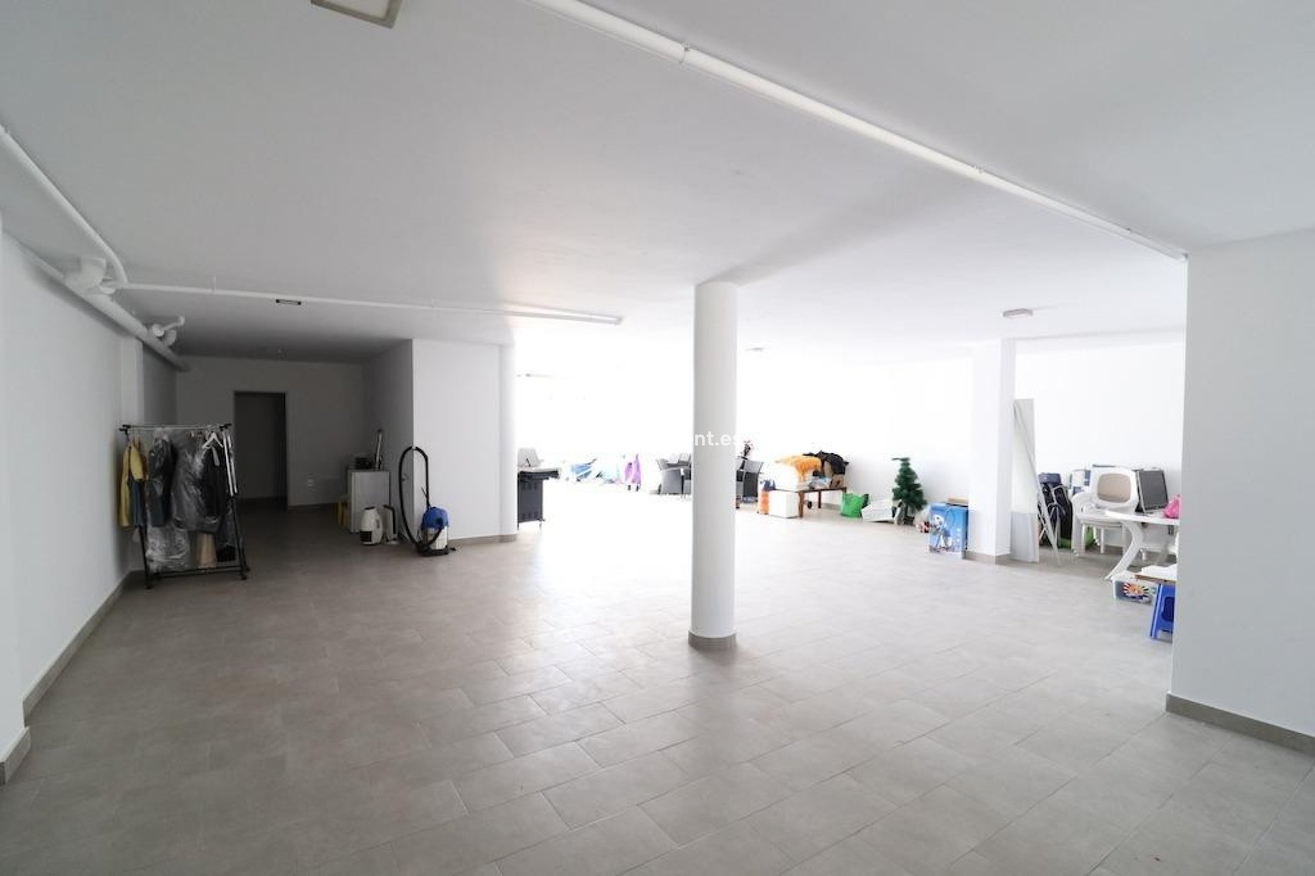 Reventa - Villa independiente - San Miguel de Salinas - San Miguel de Salinas Centro