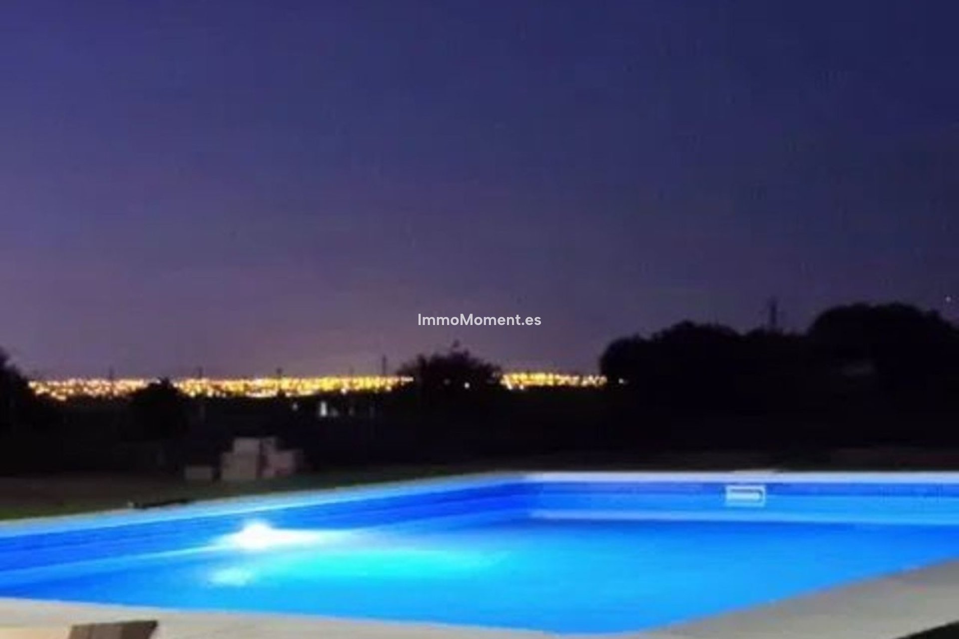 Reventa - Villa independiente - San Miguel de Salinas - San Miguel de Salinas Centro