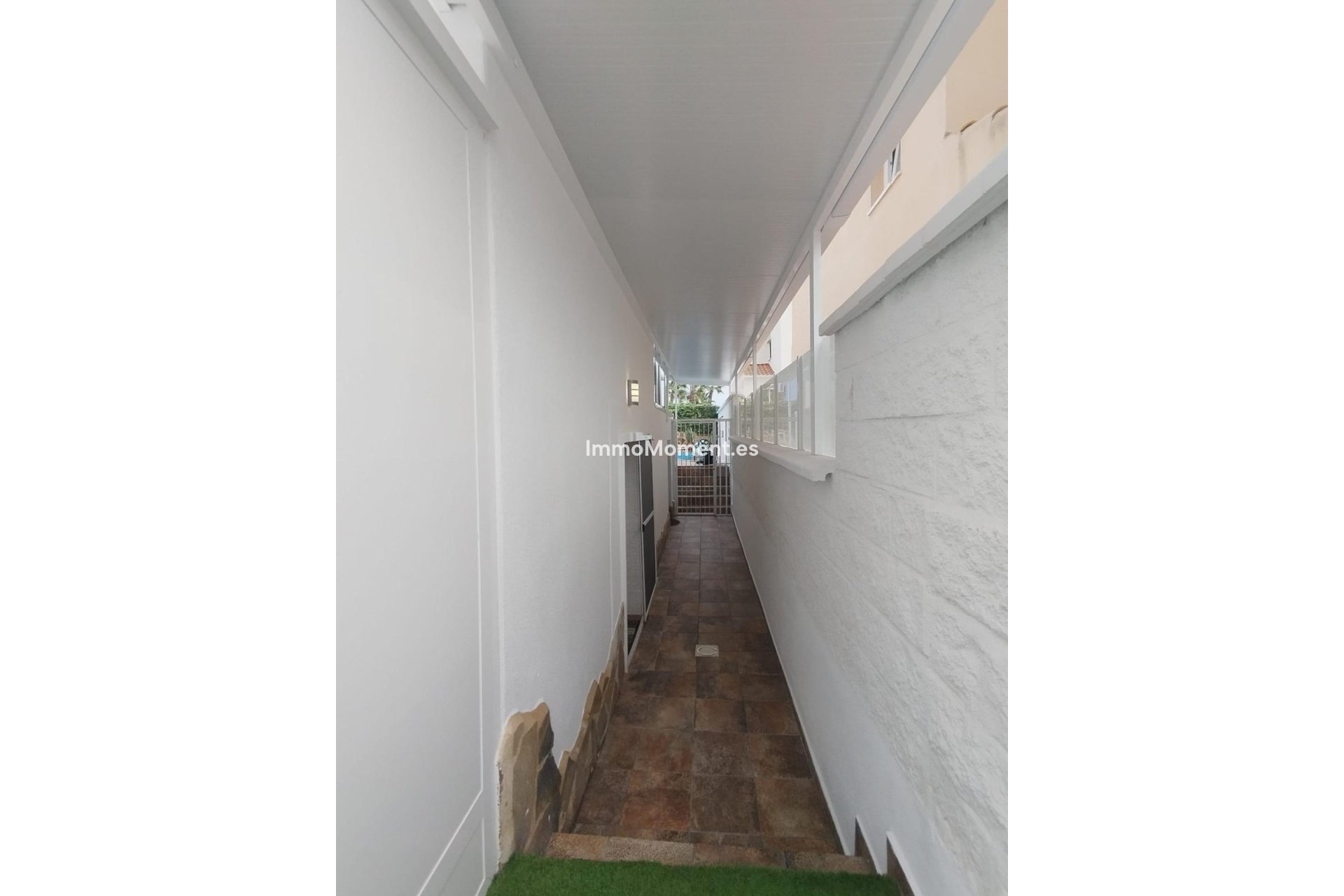Reventa - Villa independiente - San Miguel de Salinas - San Miguel de Salinas Centro