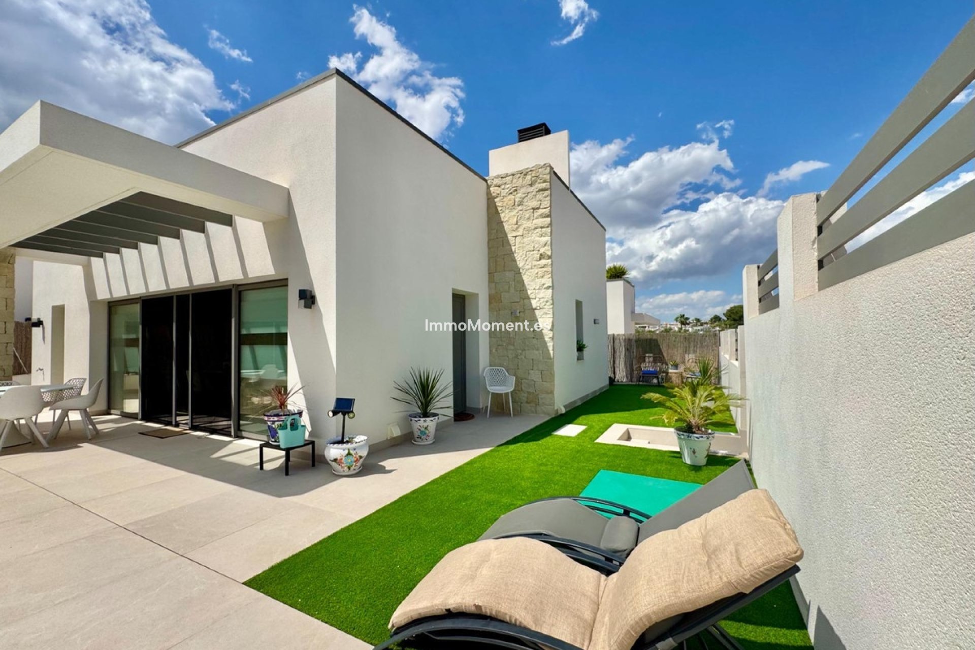 Reventa - Villa independiente - San Miguel de Salinas - San Miguel de Salinas Centro