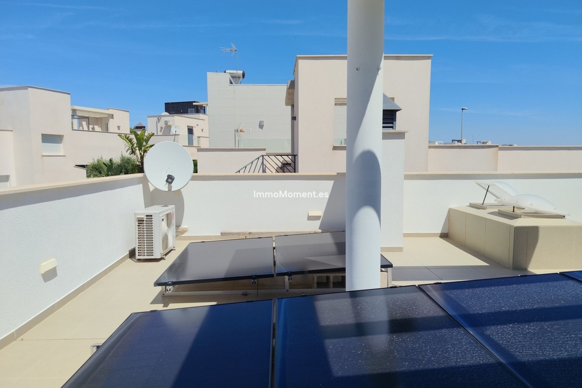 Reventa - Villa independiente - San Miguel de Salinas - San Miguel de Salinas Centro