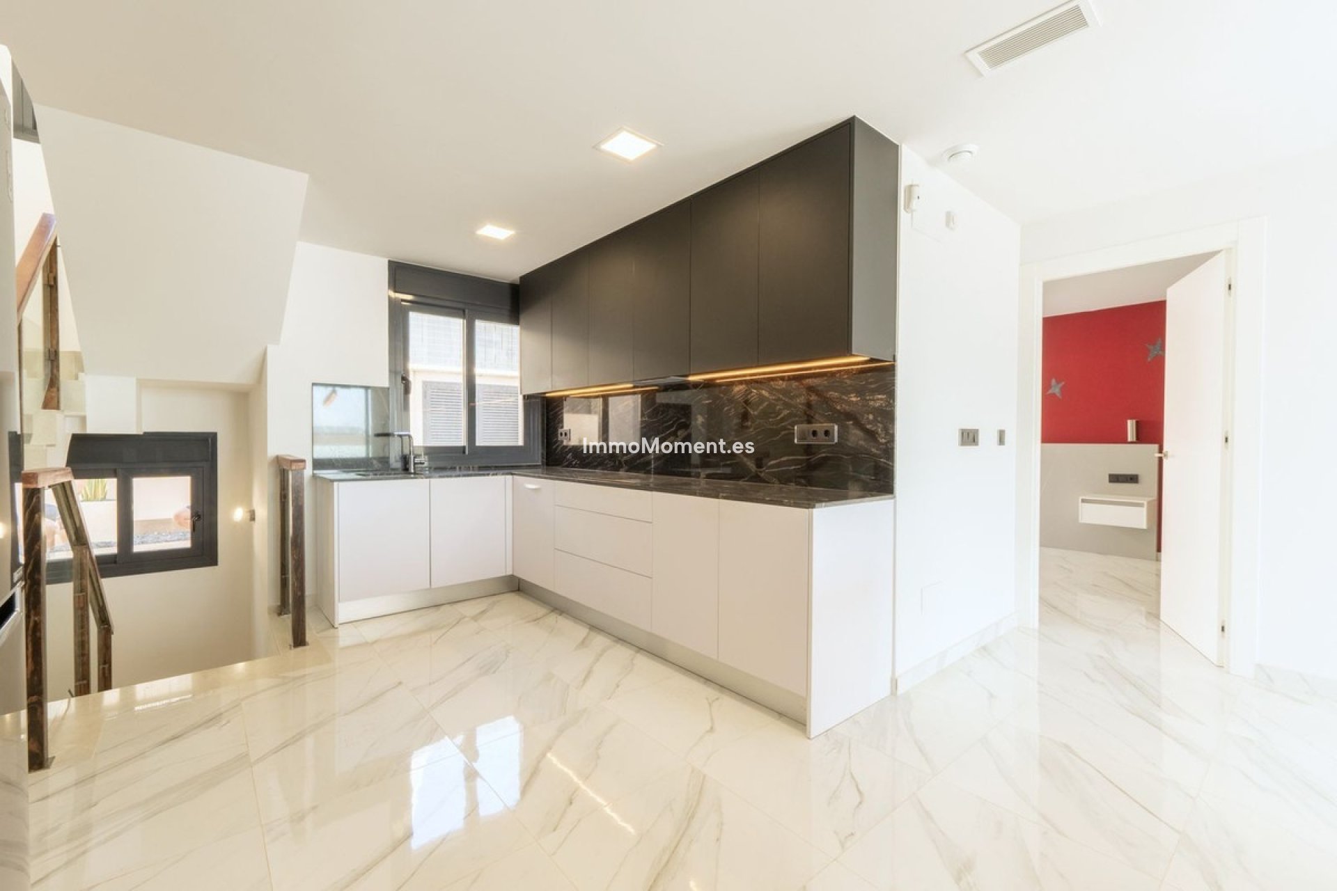 Reventa - Villa independiente - San Miguel de Salinas - San Miguel de Salinas Centro
