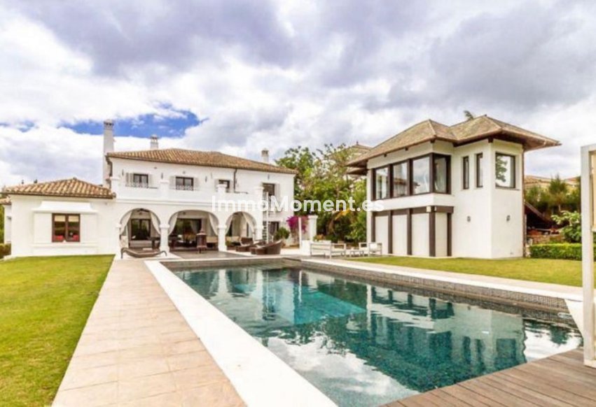Reventa - Villa independiente - Sotogrande - San Roque Club