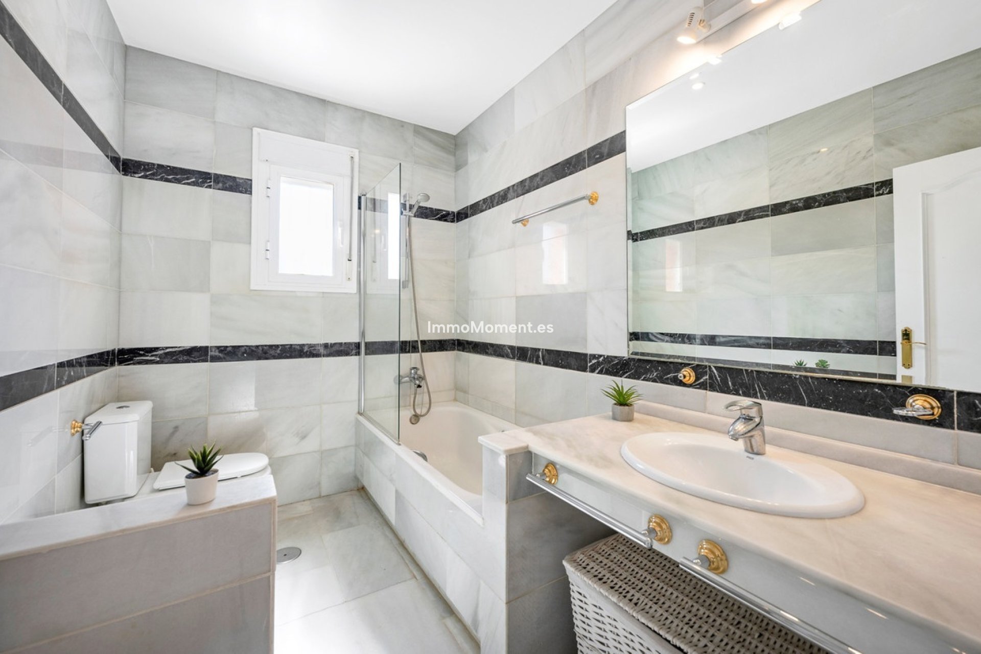 Reventa - Villa independiente - Sotogrande - Sotogrande Costa