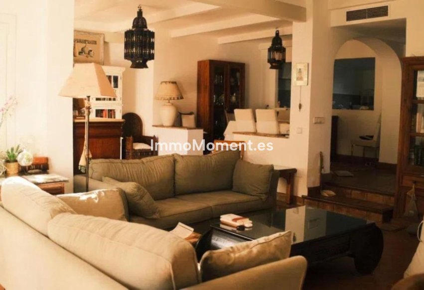Reventa - Villa independiente - Sotogrande