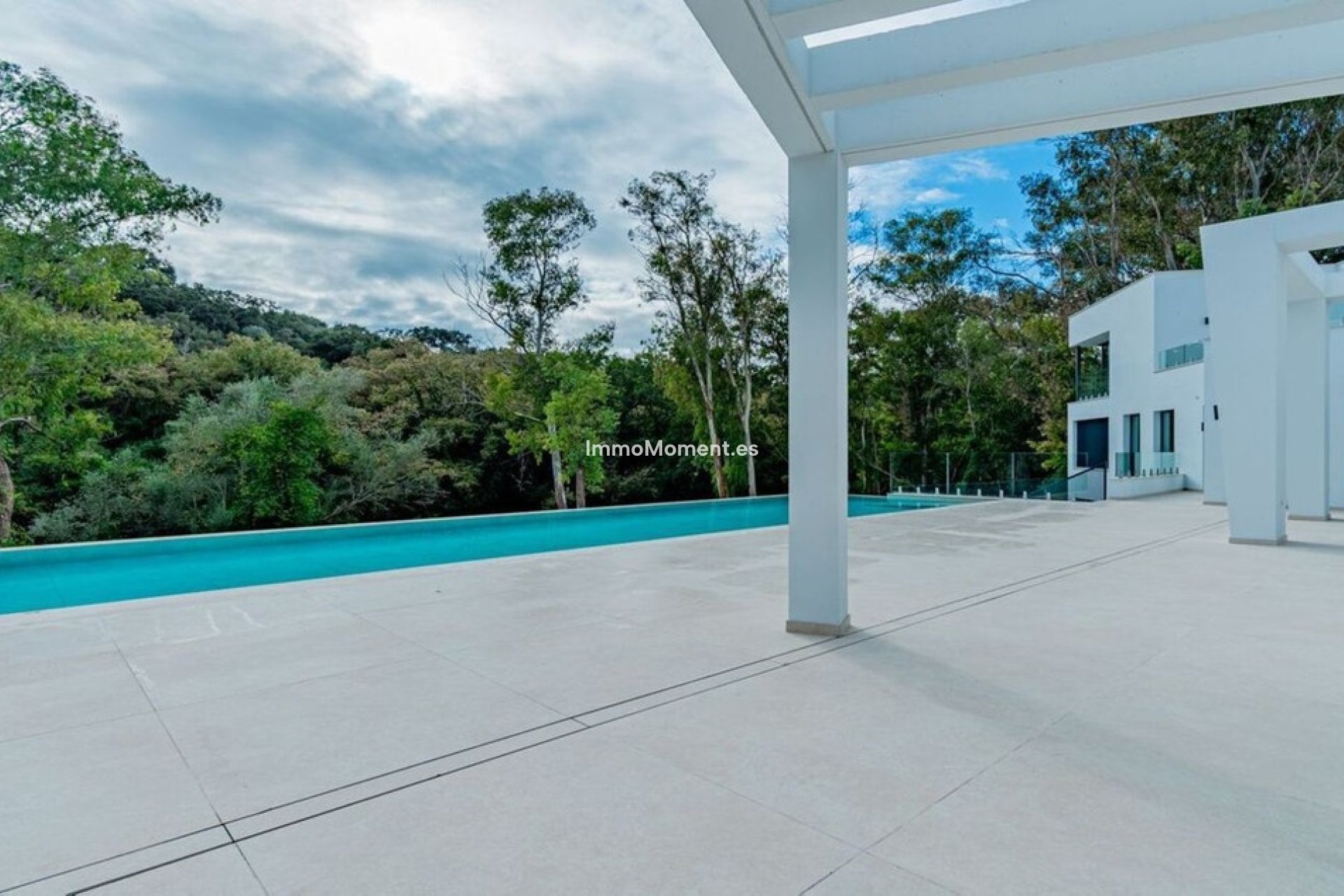 Reventa - Villa independiente - Sotogrande