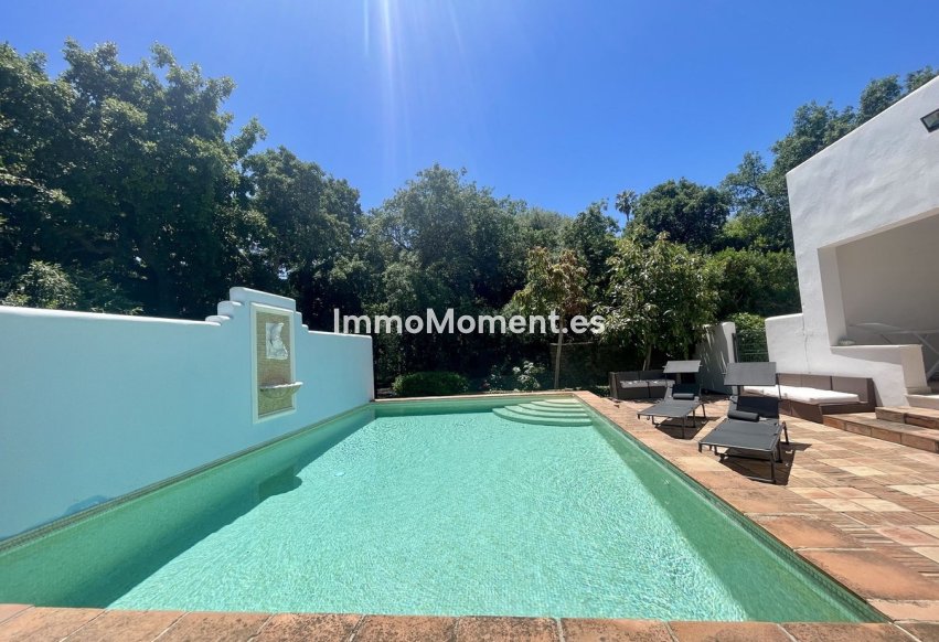 Reventa - Villa independiente - Sotogrande