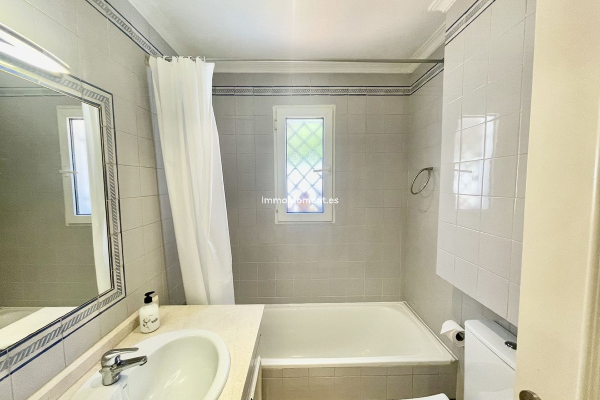 Reventa - Villa independiente - Sotogrande