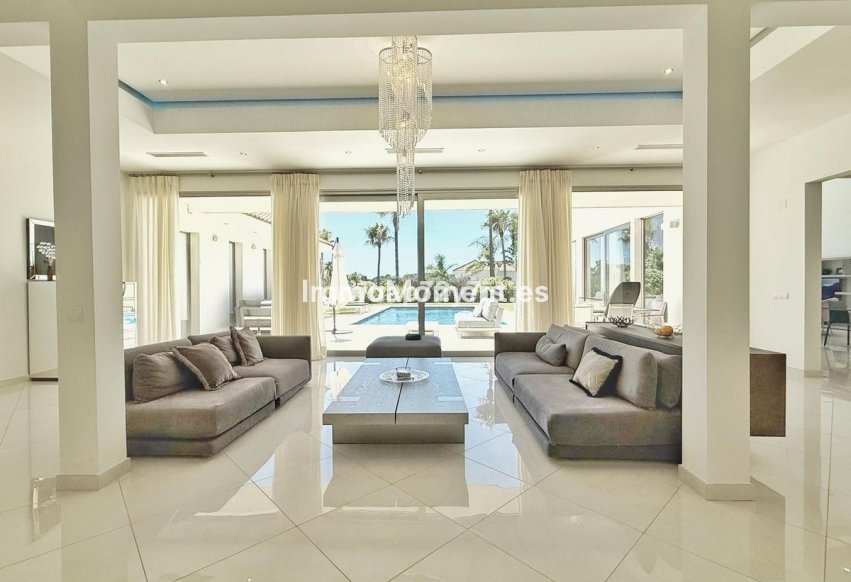 Reventa - Villa independiente - Sotogrande