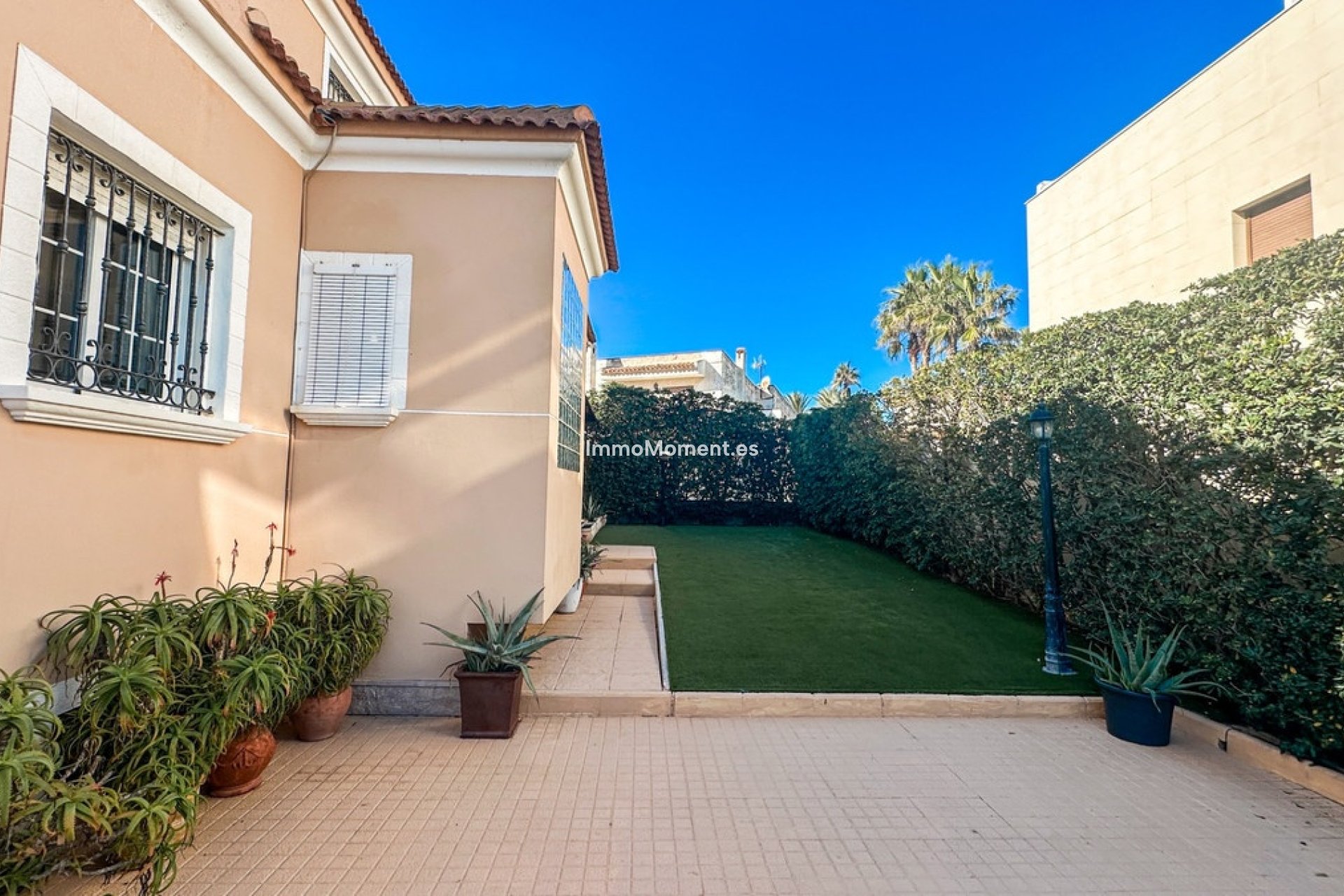 Reventa - Villa independiente - Torrevieja - La Mata
