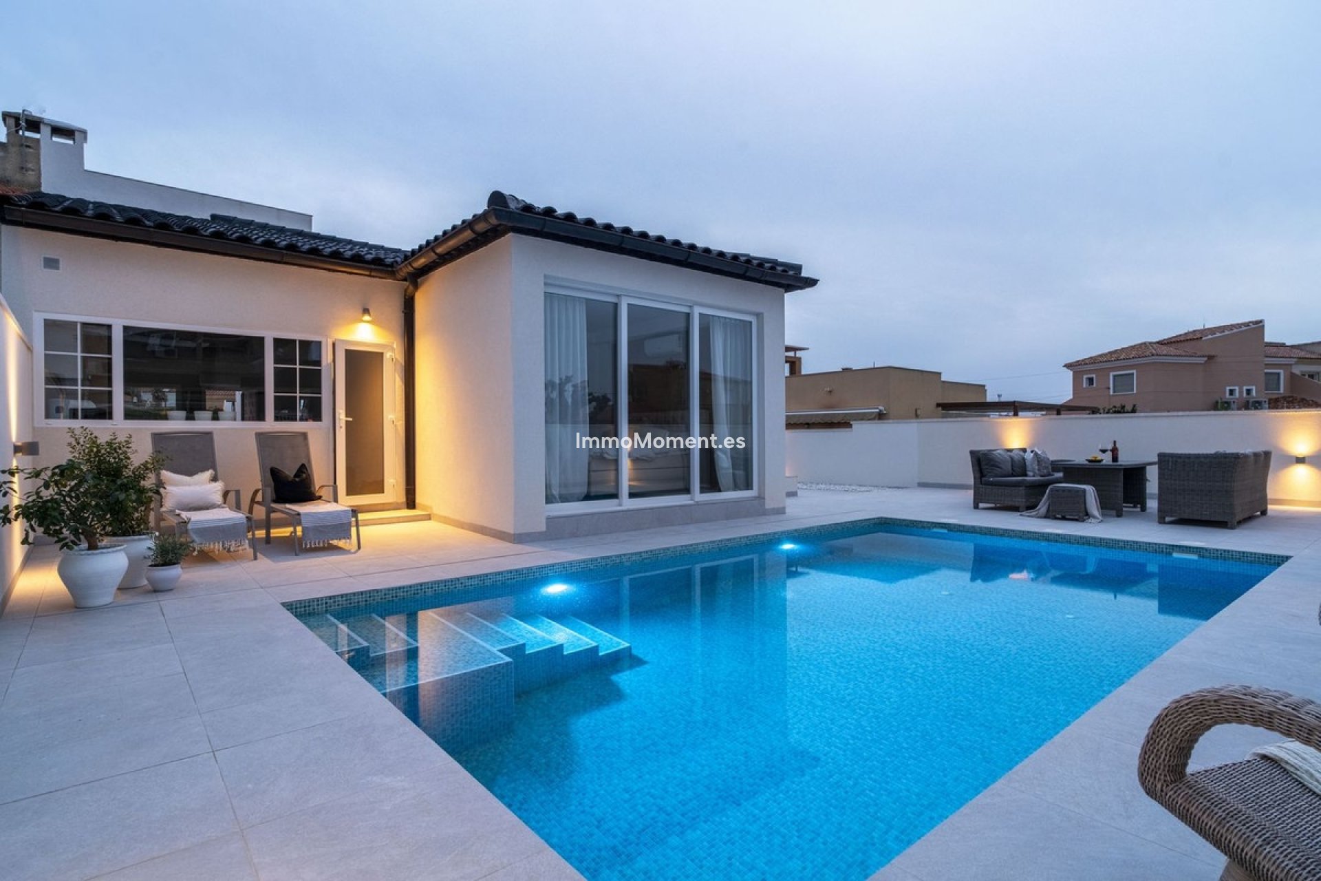 Reventa - Villa independiente - Torrevieja - La Siesta
