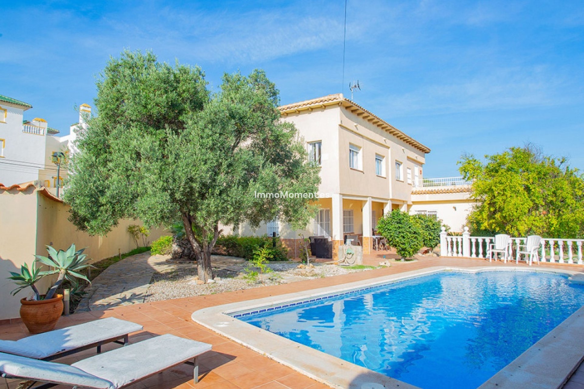 Reventa - Villa independiente - Torrevieja - Torre la mata