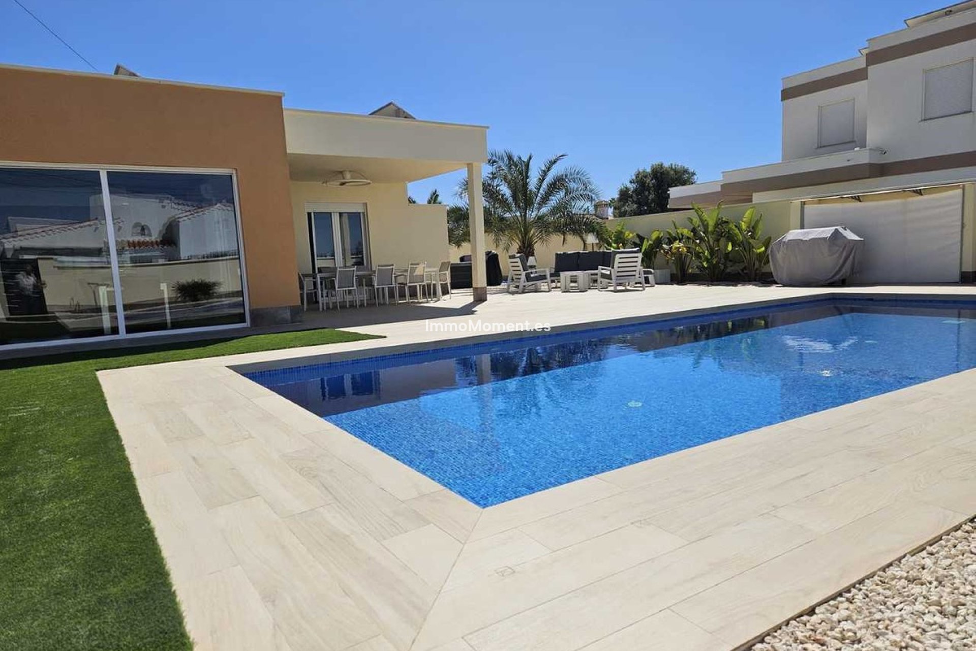Reventa - Villa independiente - Torrevieja - Torrevieja Centro