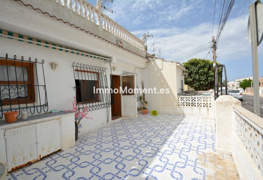 Reventa - Villa independiente - Torrevieja - Torrevieja Centro