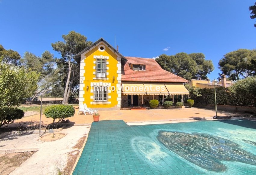 Reventa - Villa independiente - Yecla - Yecla Centro