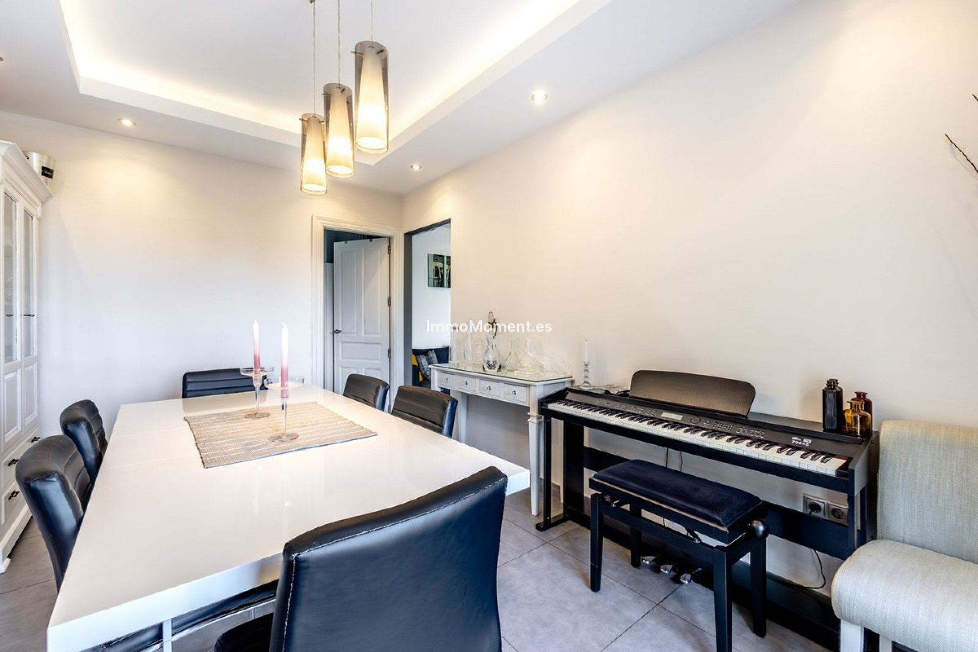 Reventa - Villa - Interior  - Alhaurín el Grande Centro