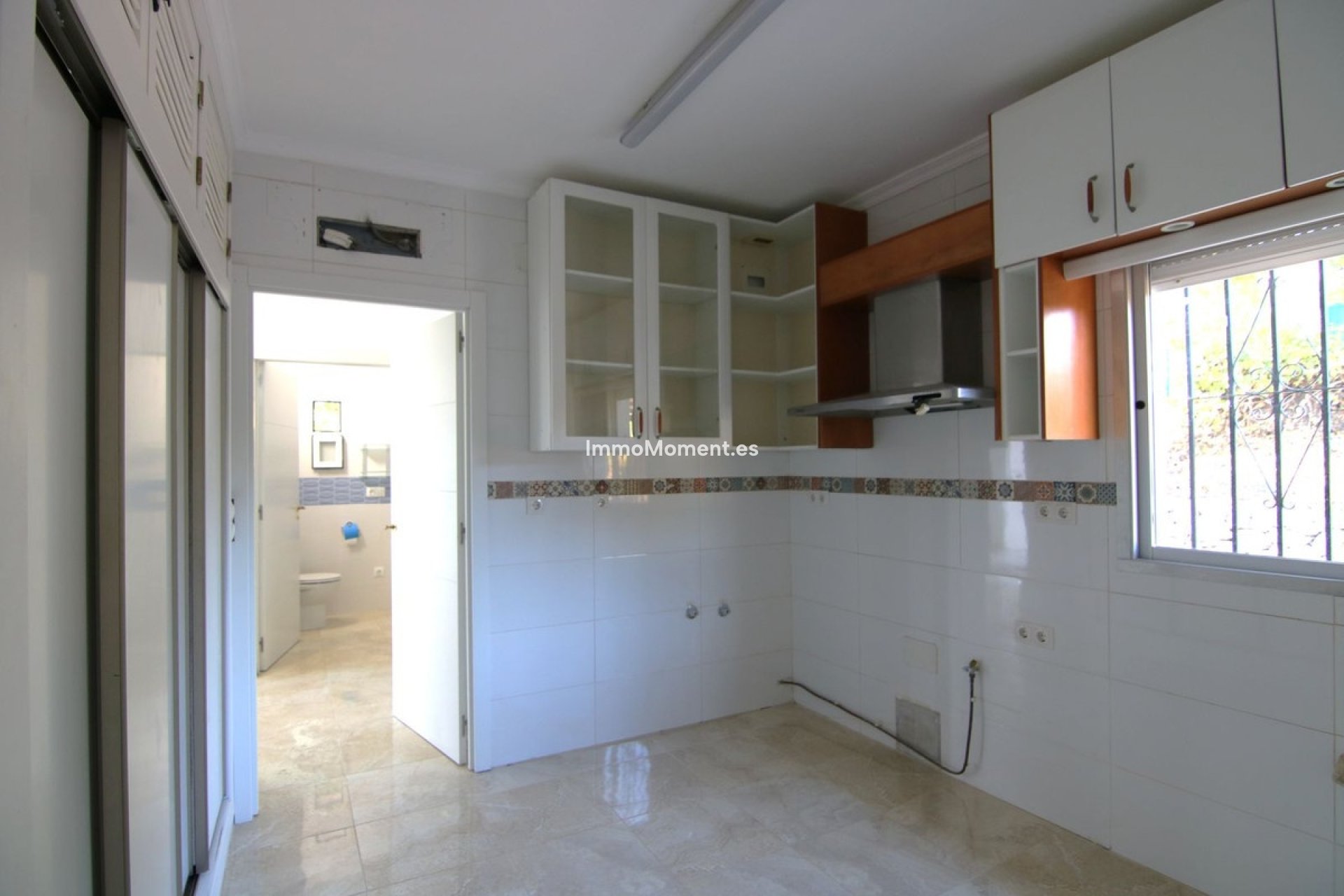 Reventa - Villa - Interior  - Alora