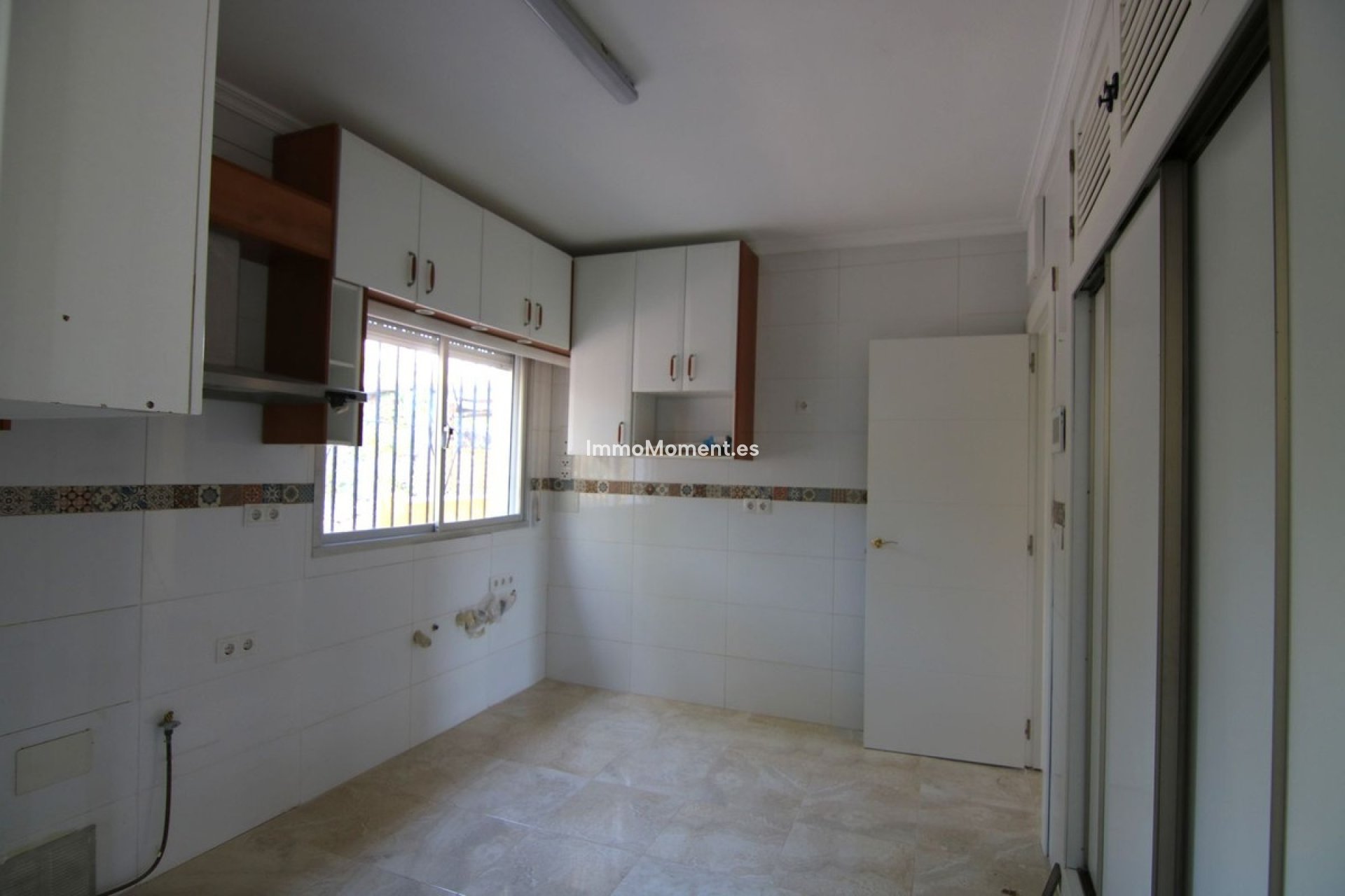 Reventa - Villa - Interior  - Alora