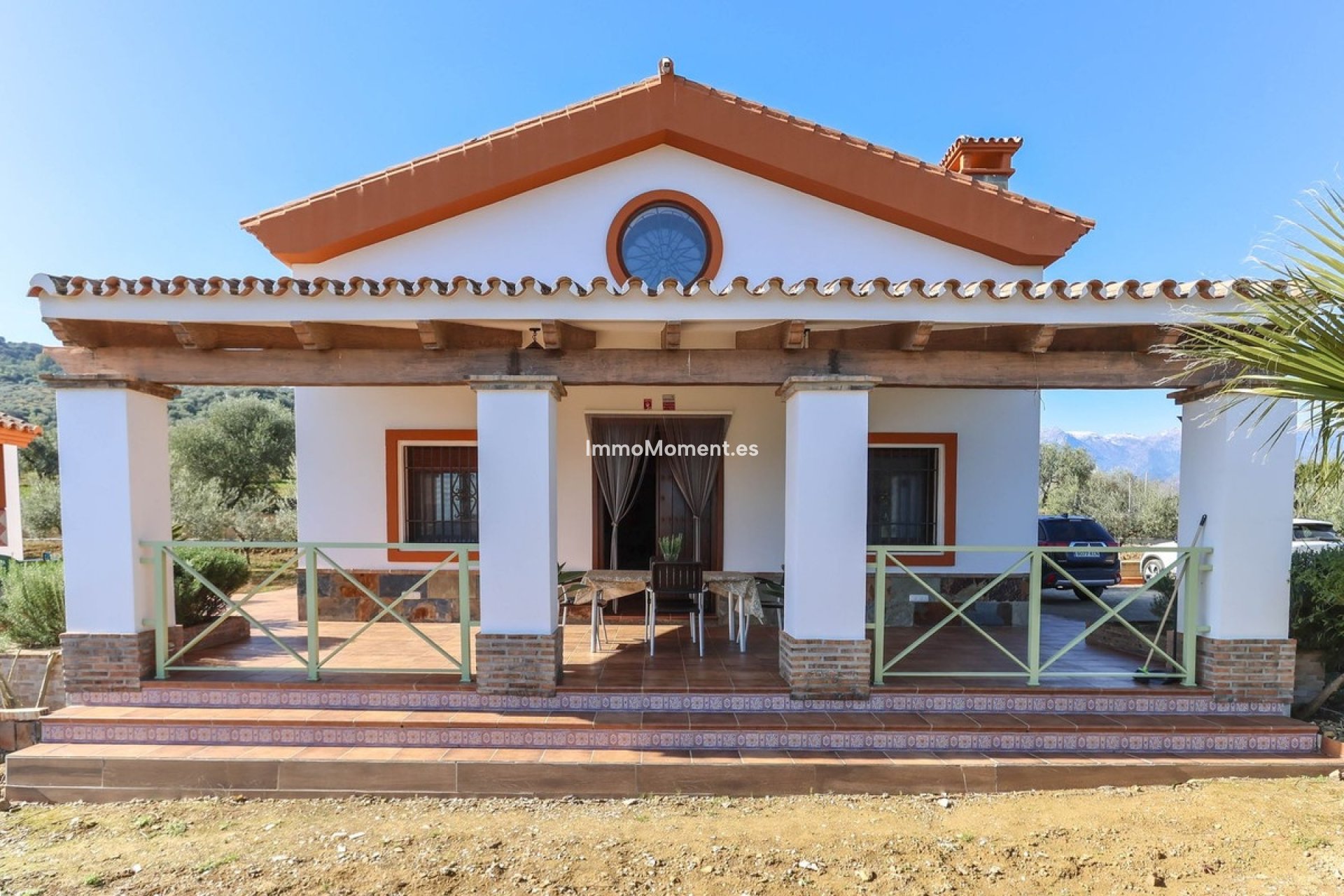 Reventa - Villa - Interior  - Guaro