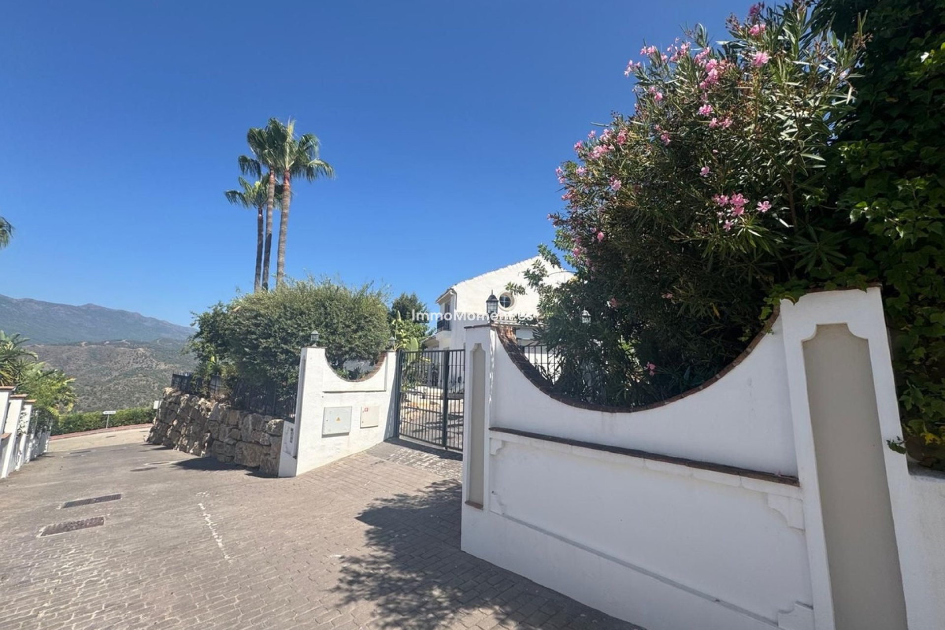 Reventa - Villa - Interior  - Istán