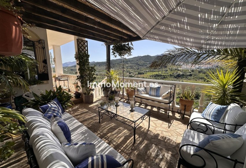 Reventa - Villa - Interior  - Monda