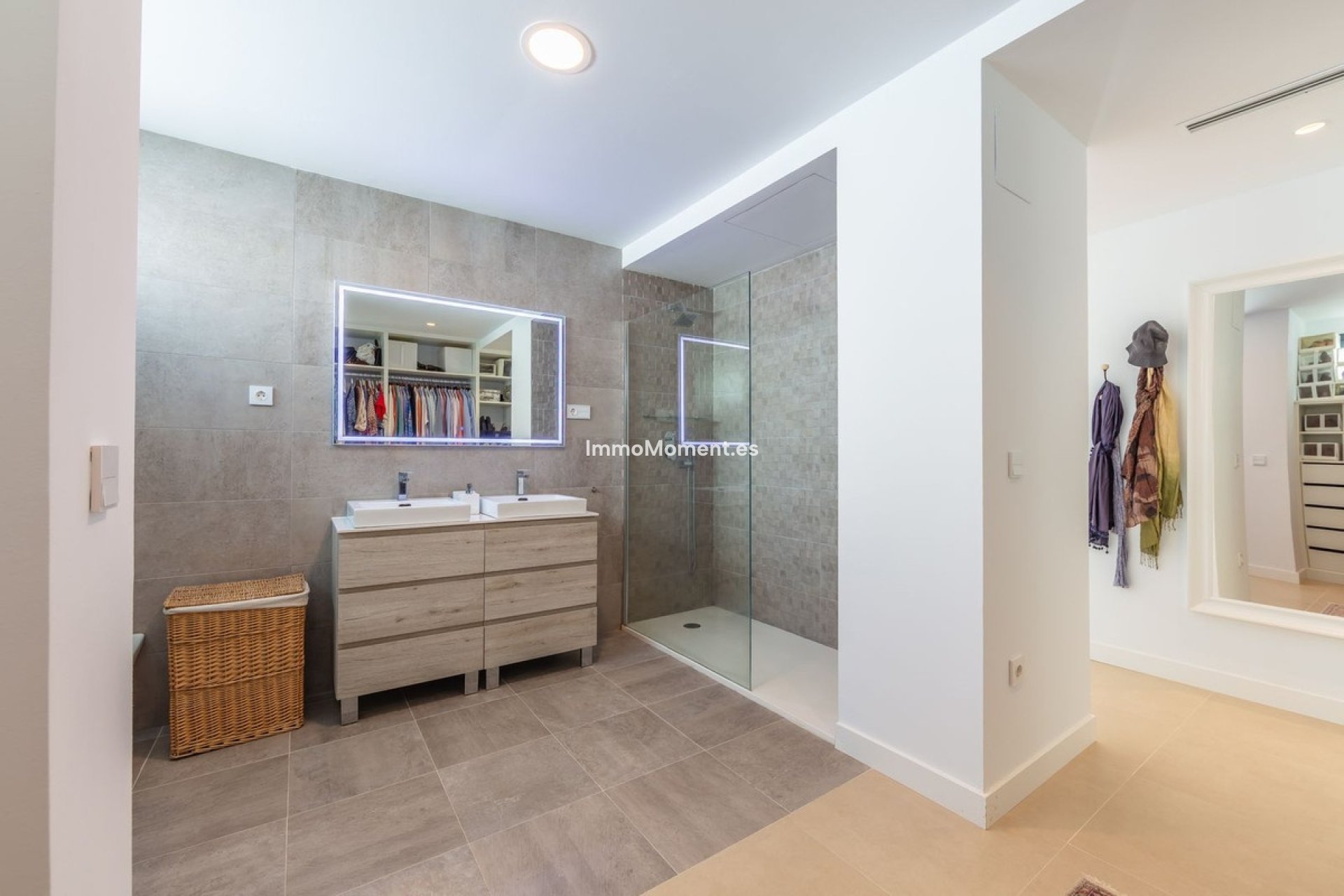 Reventa - Villa - Manilva - La Duquesa