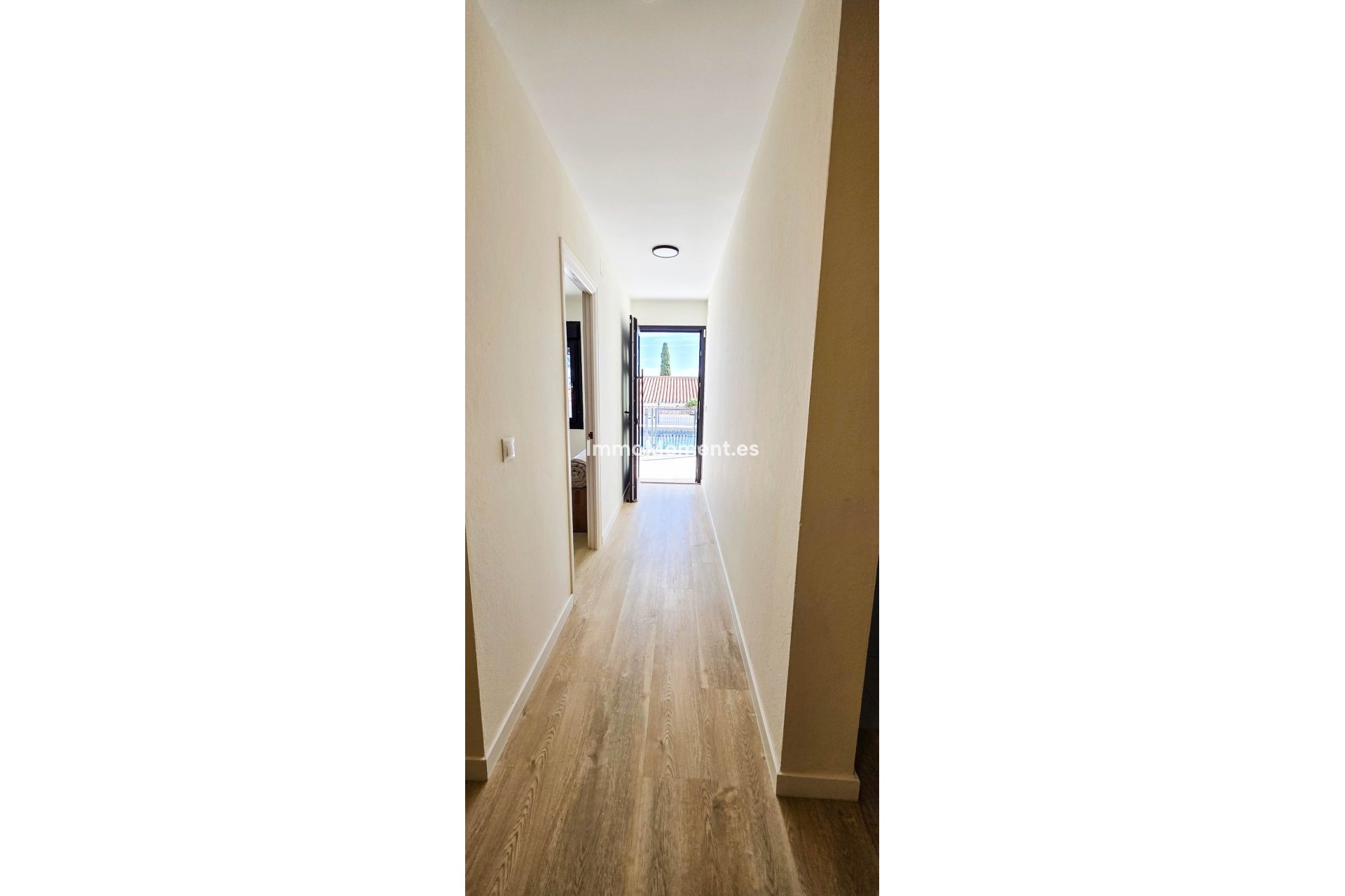 Reventa - Villa - Manilva