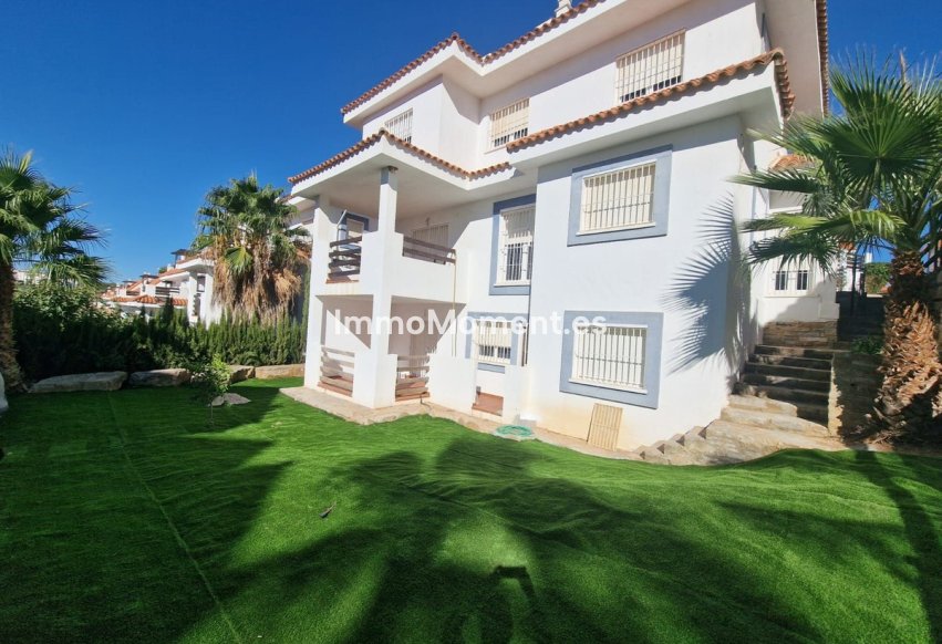 Reventa - Villa - Manilva