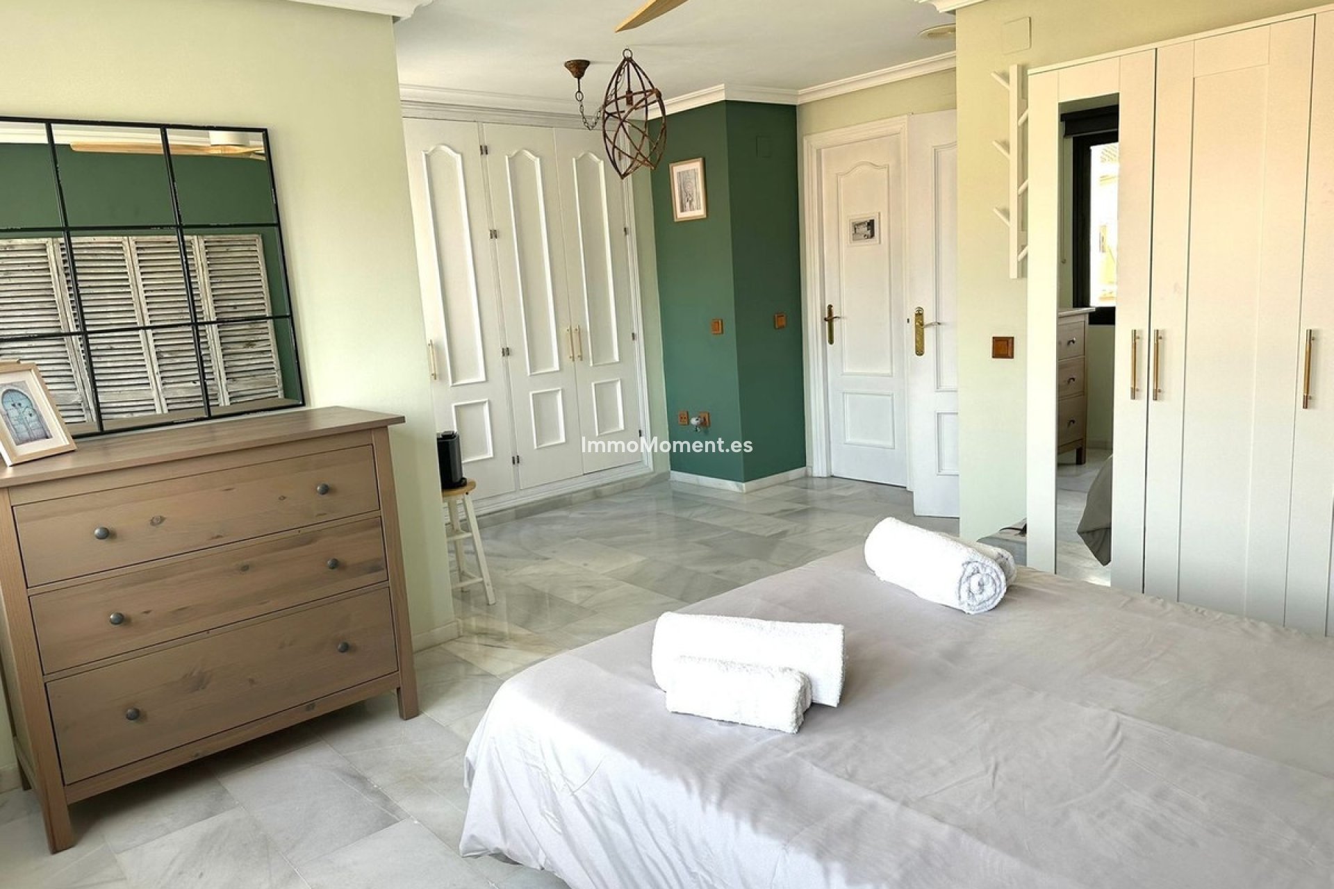 Reventa - Villa - Manilva