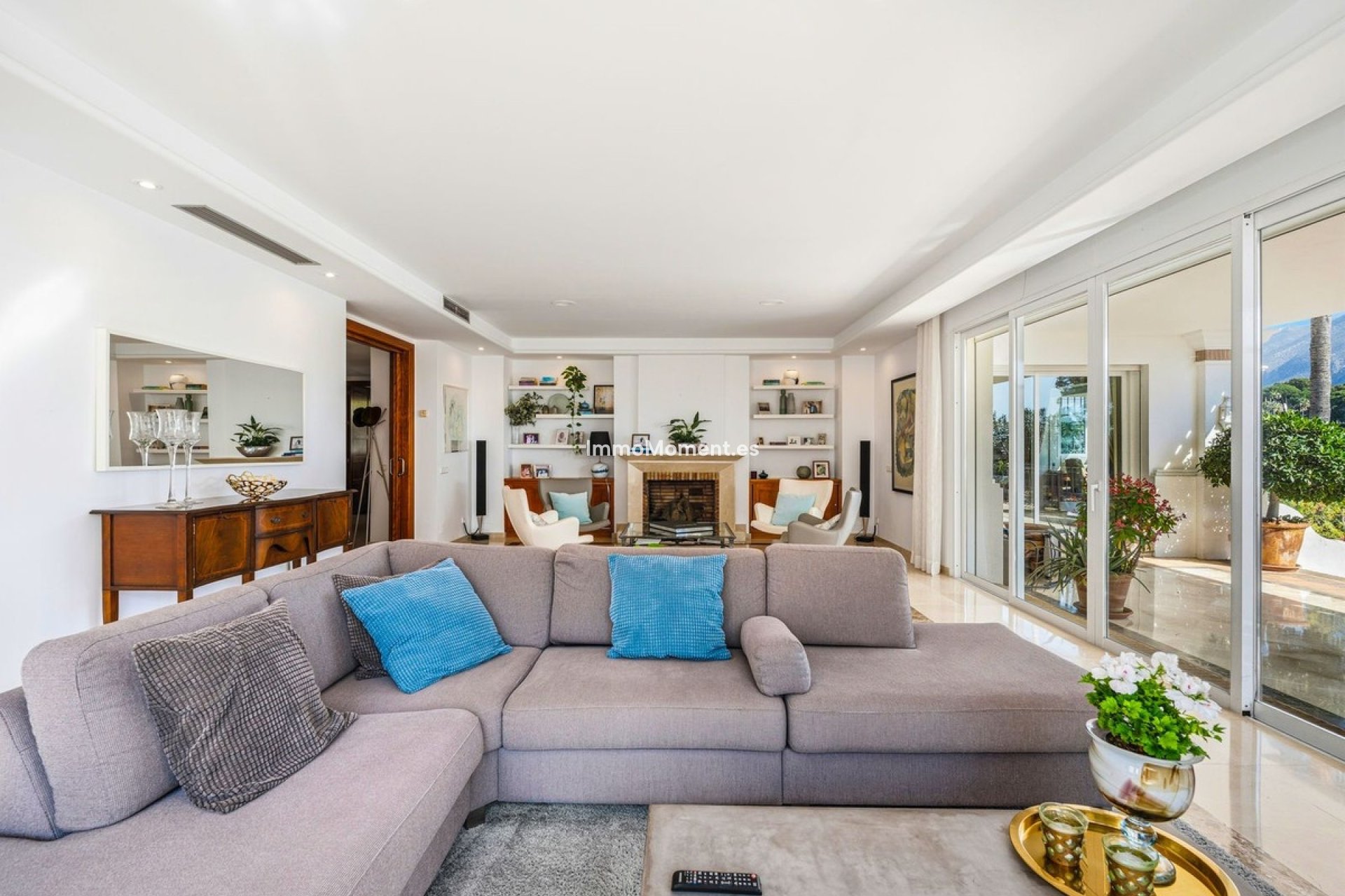 Reventa - Villa - Marbella - Aloha