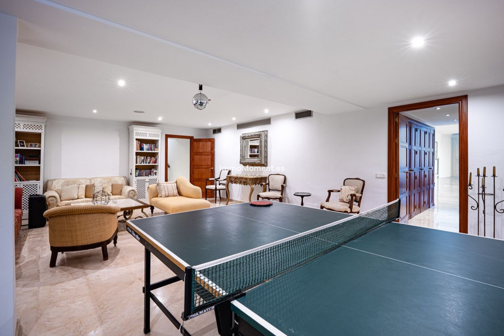 Reventa - Villa - Marbella - Aloha