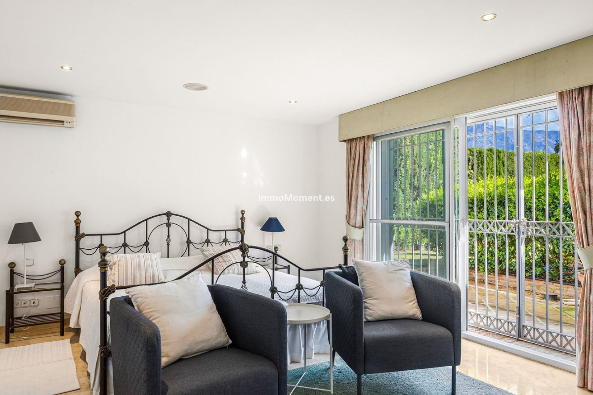 Reventa - Villa - Marbella - Aloha